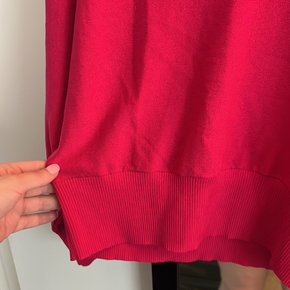 Express Sweater - Picture 4 of 5